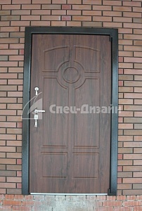 Стальная дверь